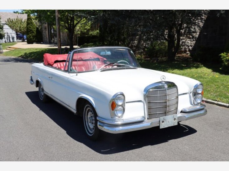 Thumbnail Photo undefined for 1966 Mercedes-Benz 250SE